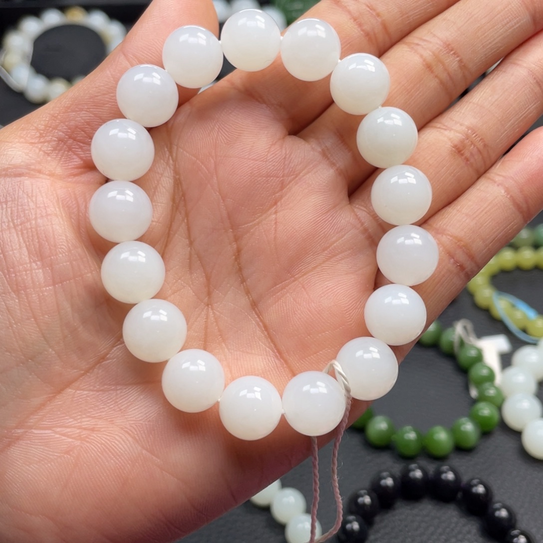 和田玉未镶嵌手链