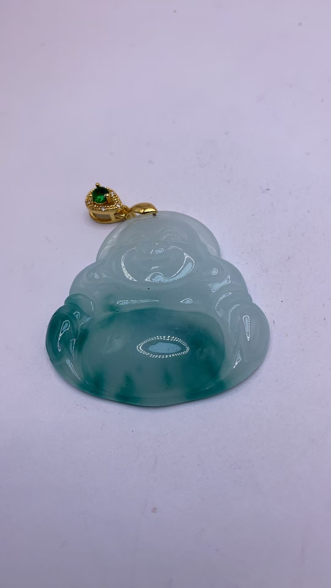 YY49【邂逅翡翠高冰吊坠，冰透绿意，开启浪漫时光】