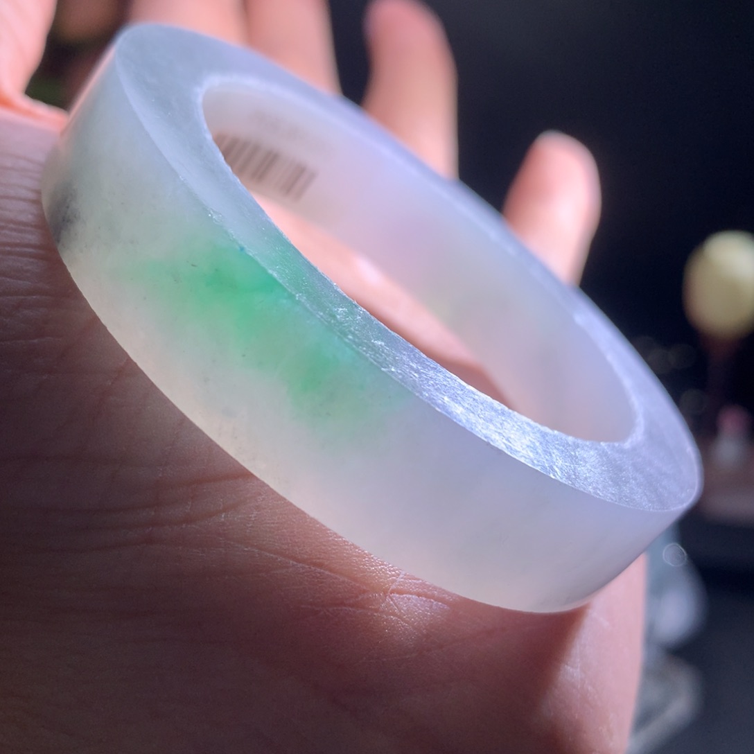 未镶嵌手镯定制翡翠
