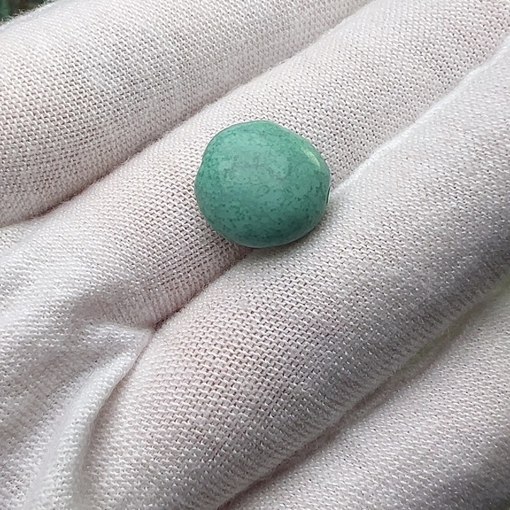 南红玛瑙未镶嵌珠宝奇石