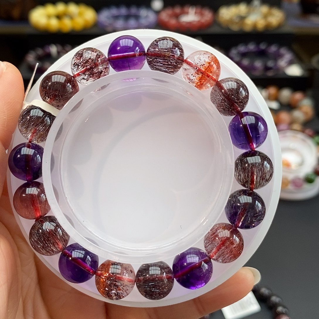 水晶手链未镶嵌萨****格手链