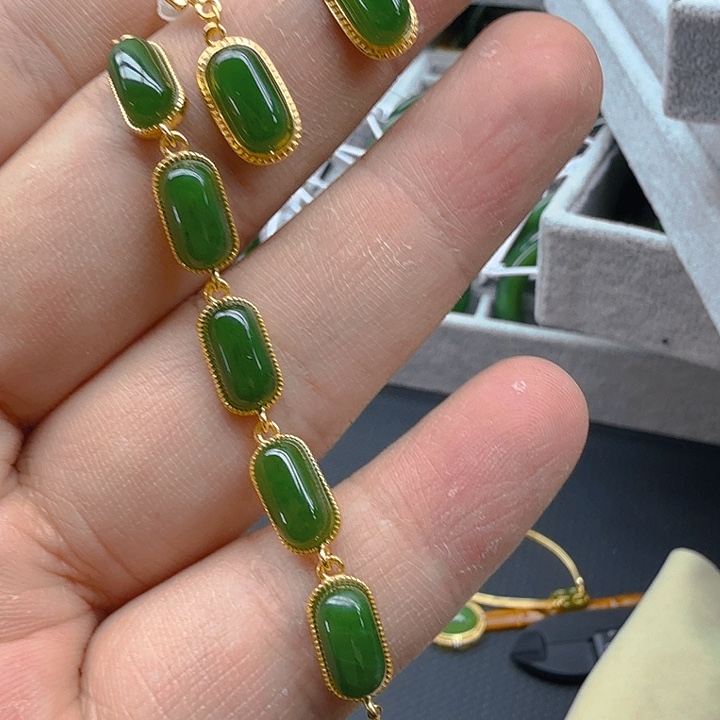 和田玉（碧玉）手链银S925镀金镶嵌