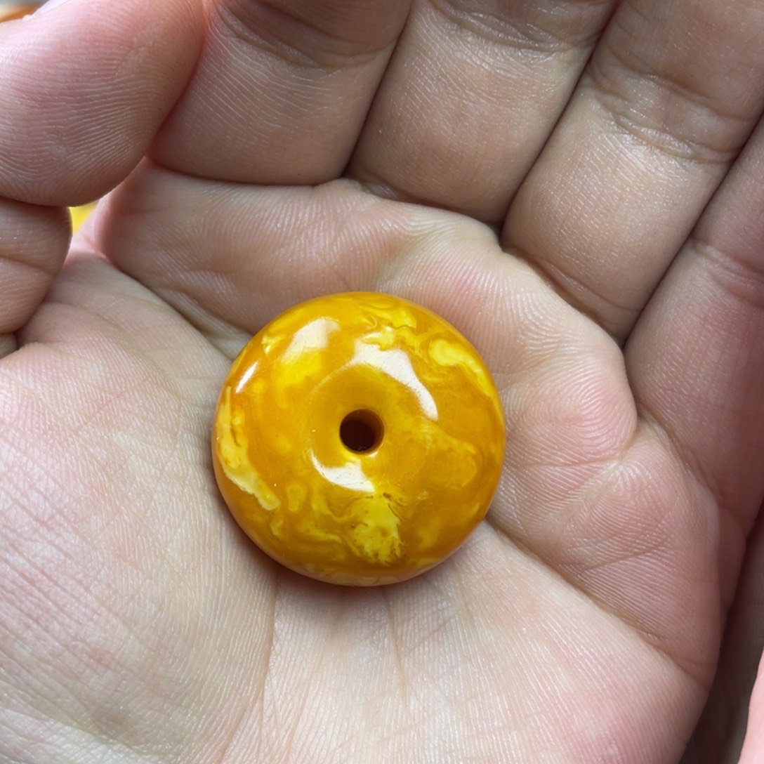 蜜蜡未镶嵌吊坠(不含链)