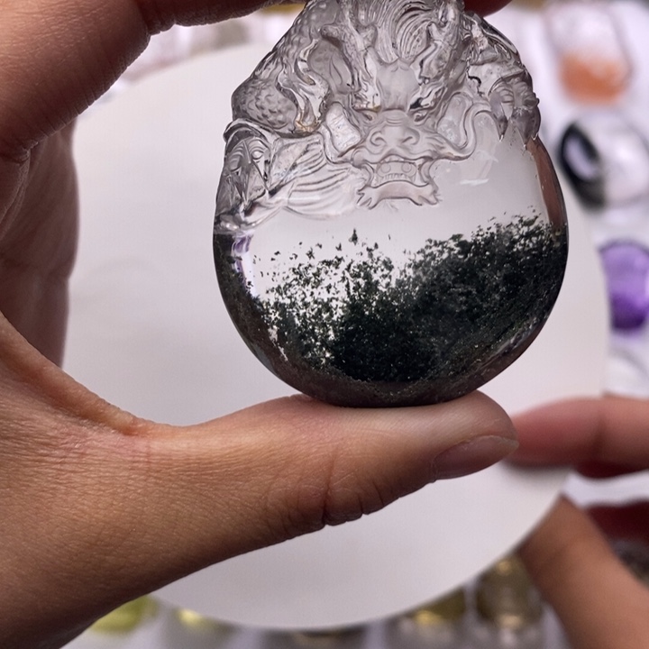 王***亿颈饰未镶嵌水晶定制