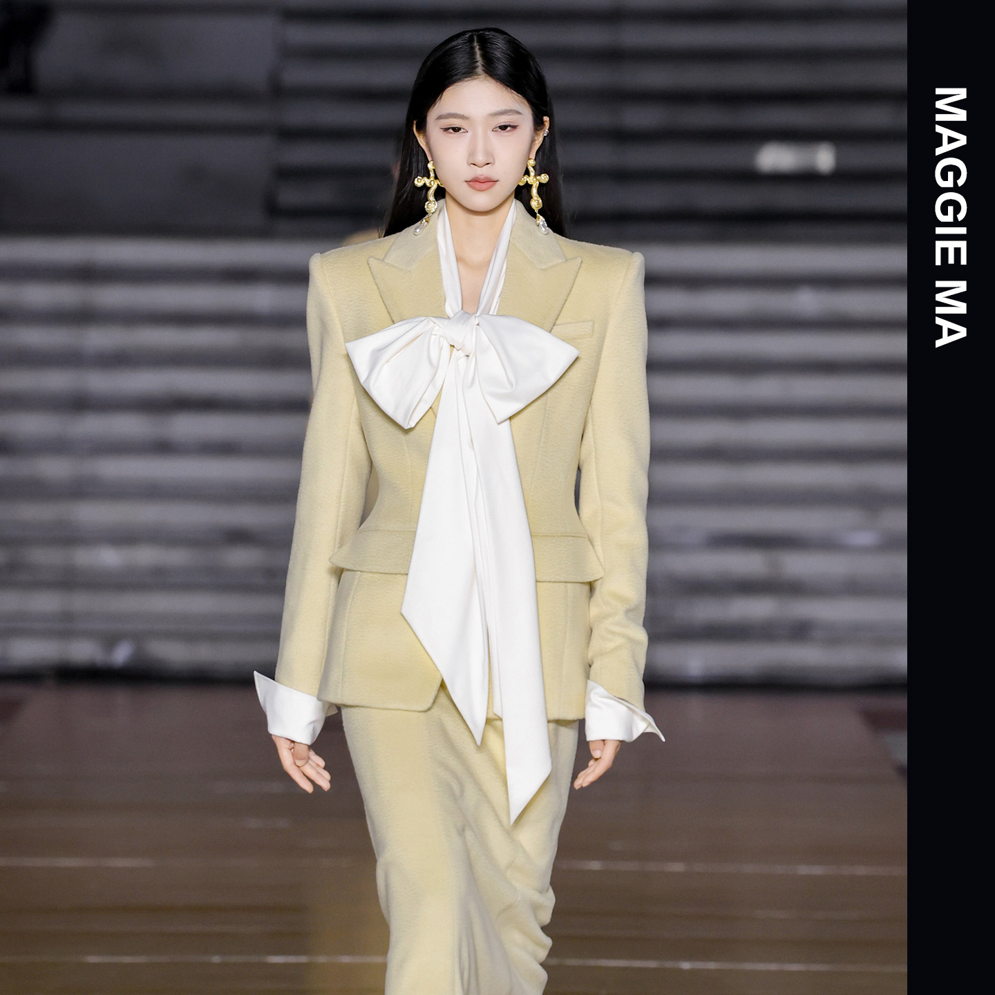 MAGGIE MA马婧设计师羊毛西装水波纹香草奶黄鱼尾裙套装907C/909B