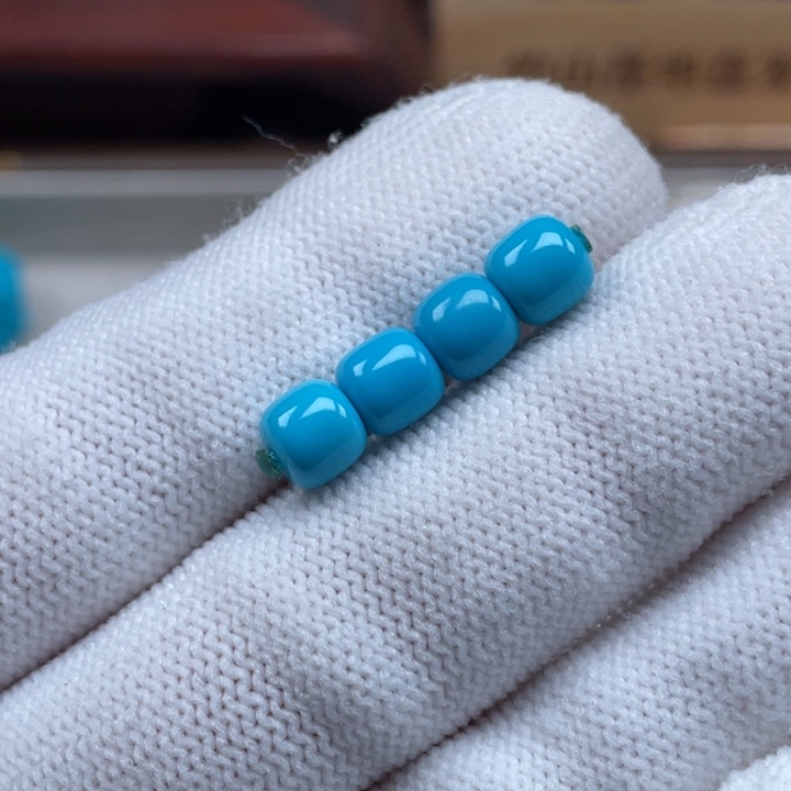 绿松石未镶嵌珠宝奇石6