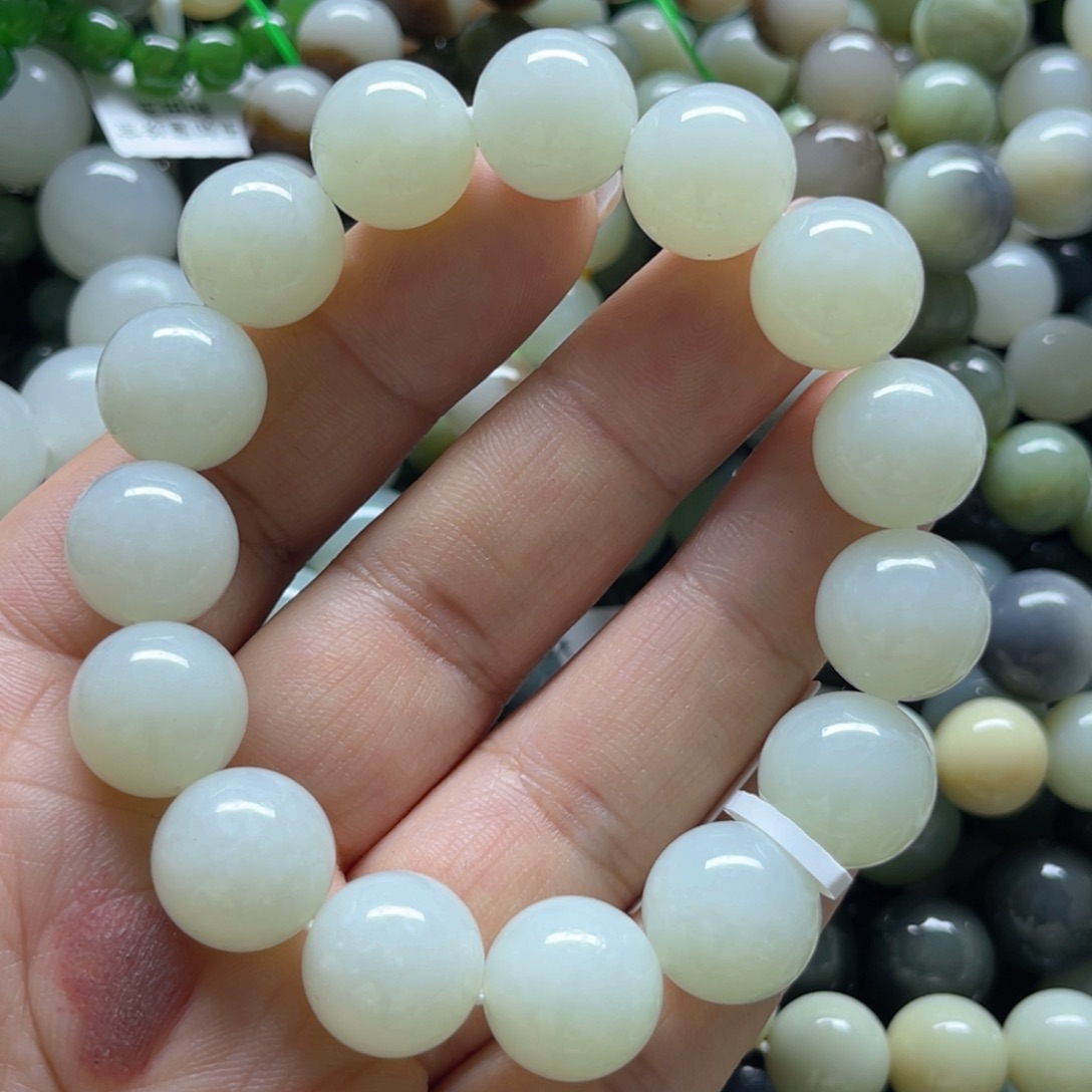 和田玉手链未镶嵌