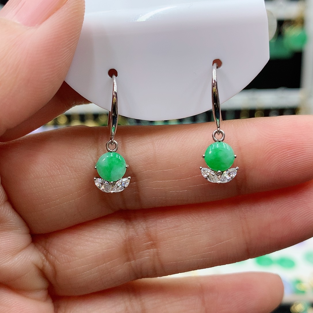 翡翠耳饰18K金镶嵌的