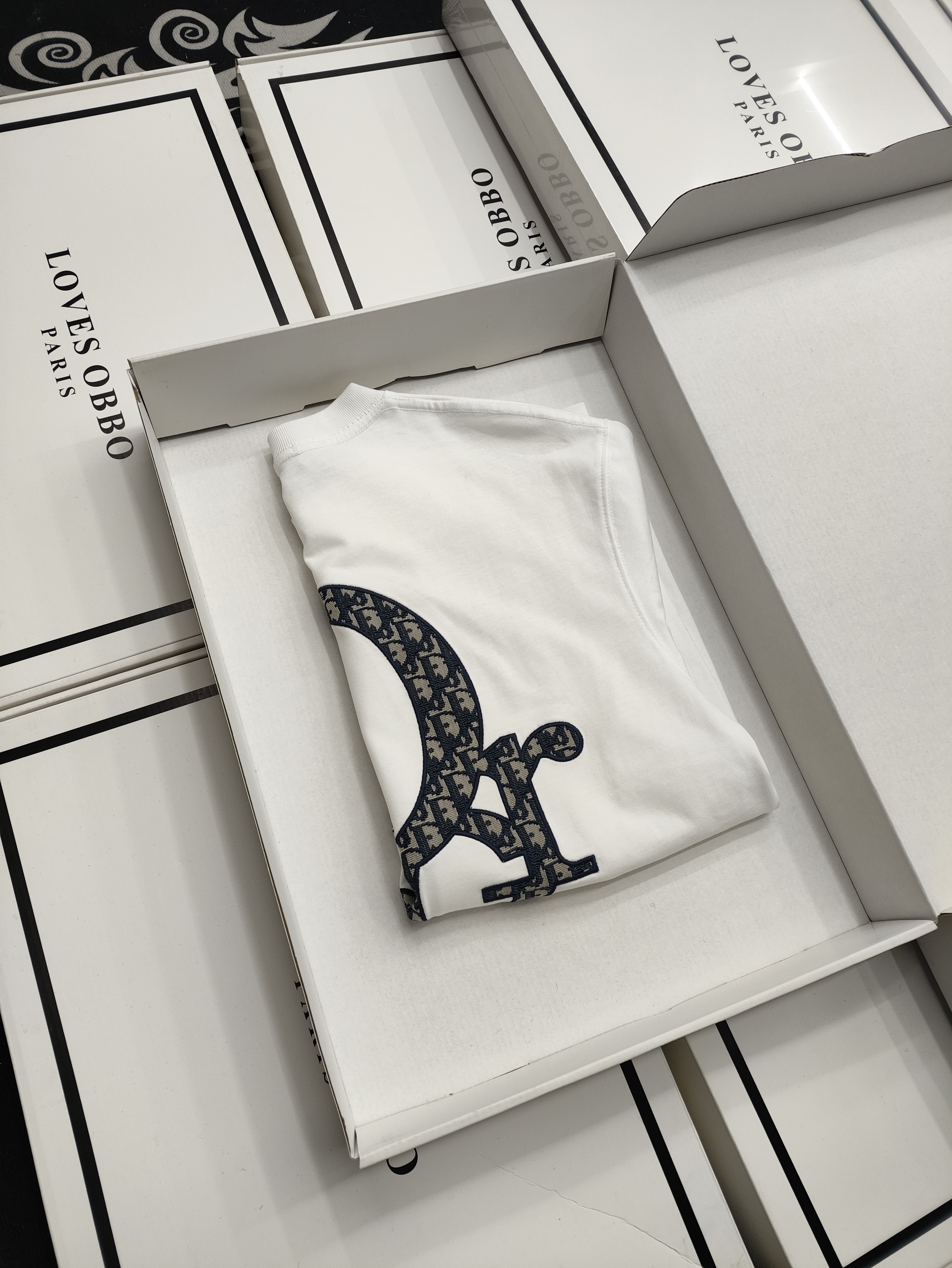 2025夏季时尚轻奢重工艺圆领T恤(太古)