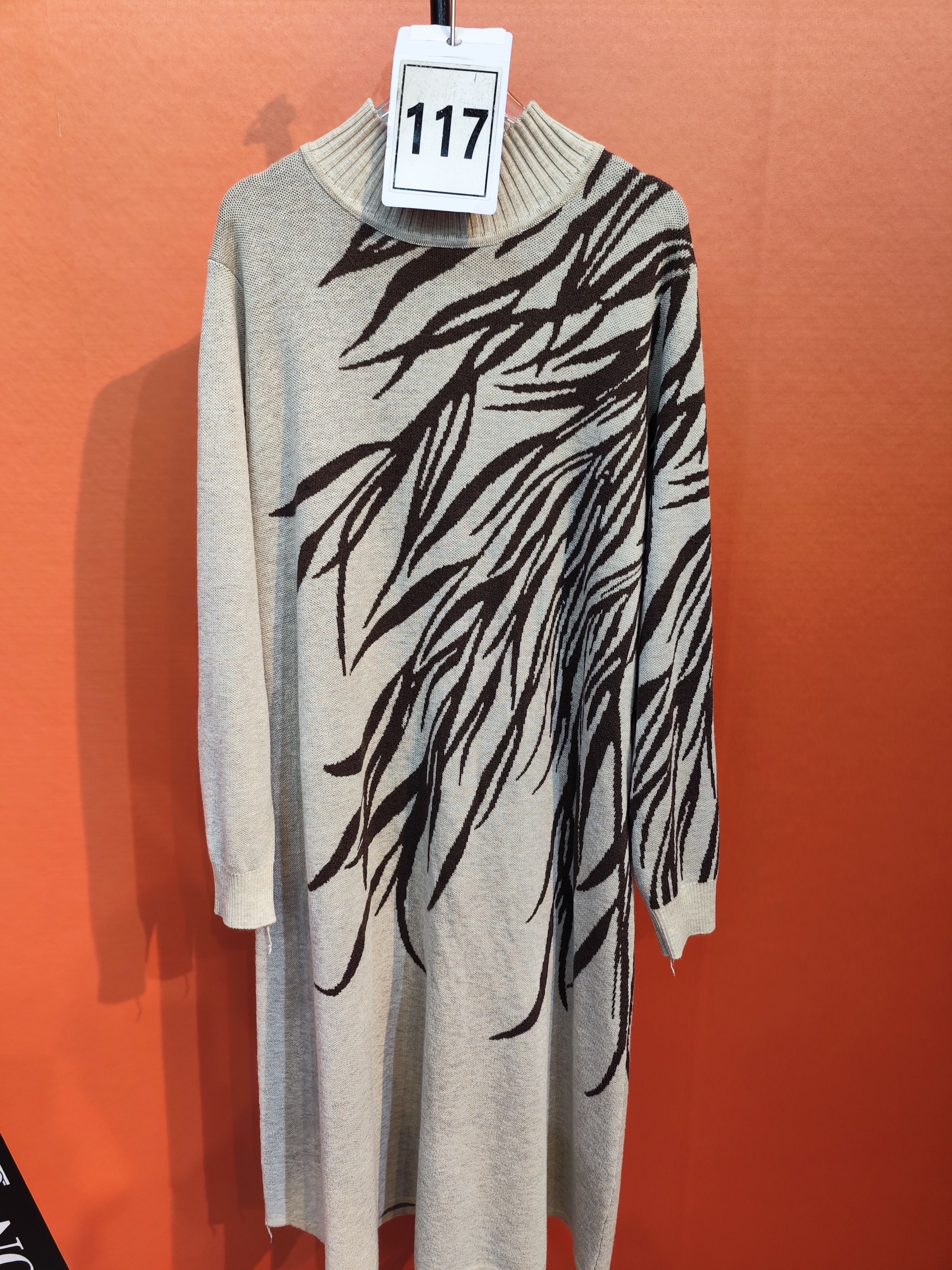 （117）湾湾奢品贵妇既视感显廋保暖时尚百搭连衣裙秋冬款