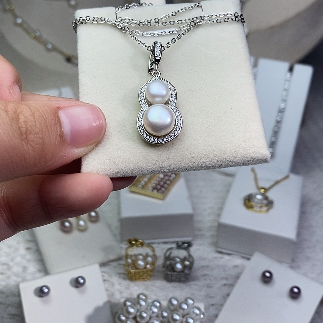 银S925镶嵌耳饰淡水珍珠