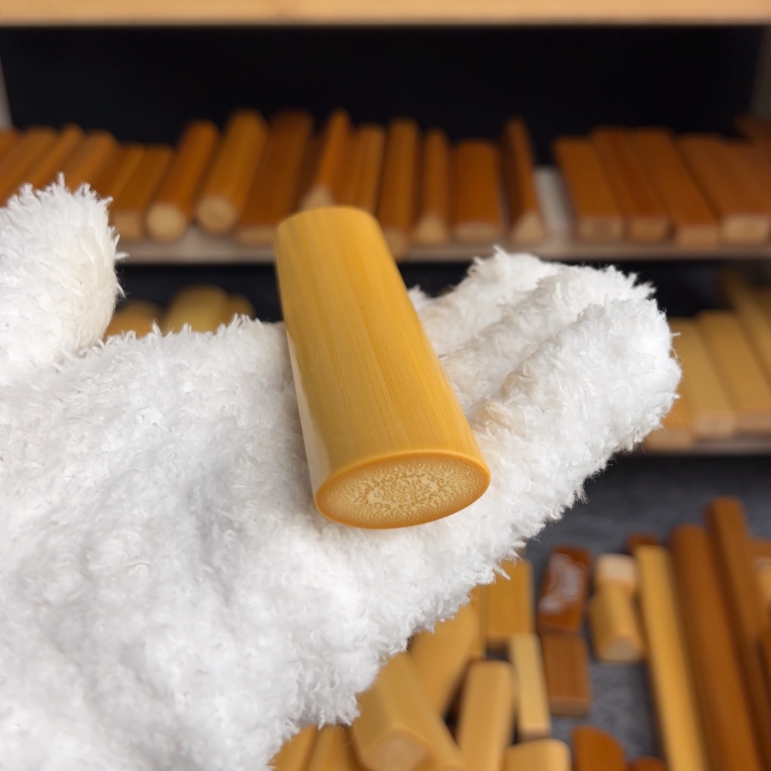 F****黄皮椭厚皮满密压手精品大椭