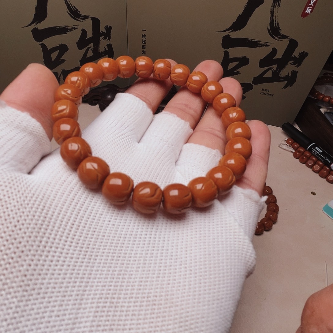 吊坠桃核桃核光柱