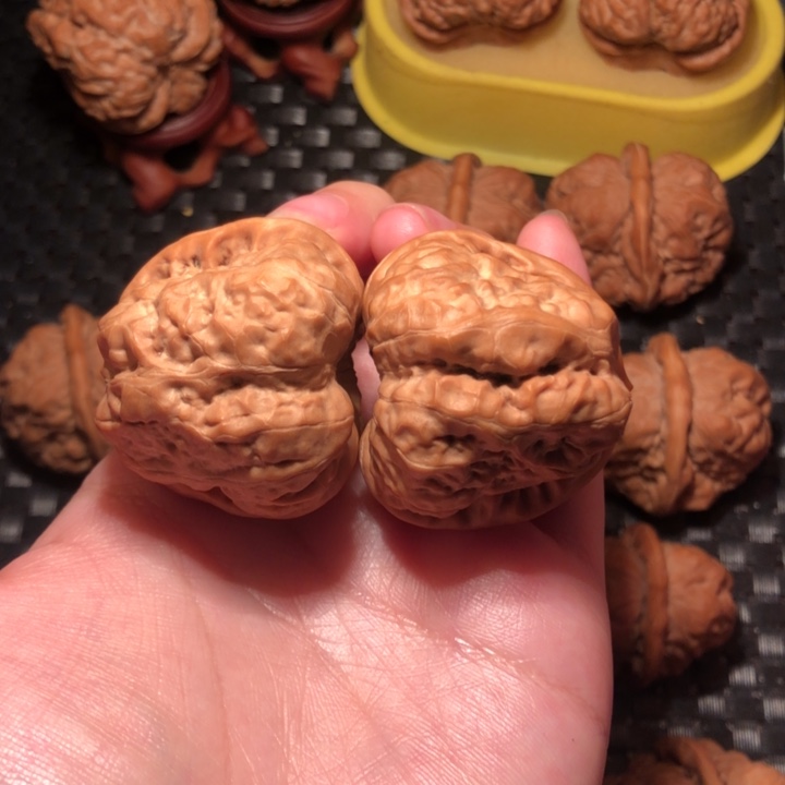 西***西文玩核桃把件蛤蟆