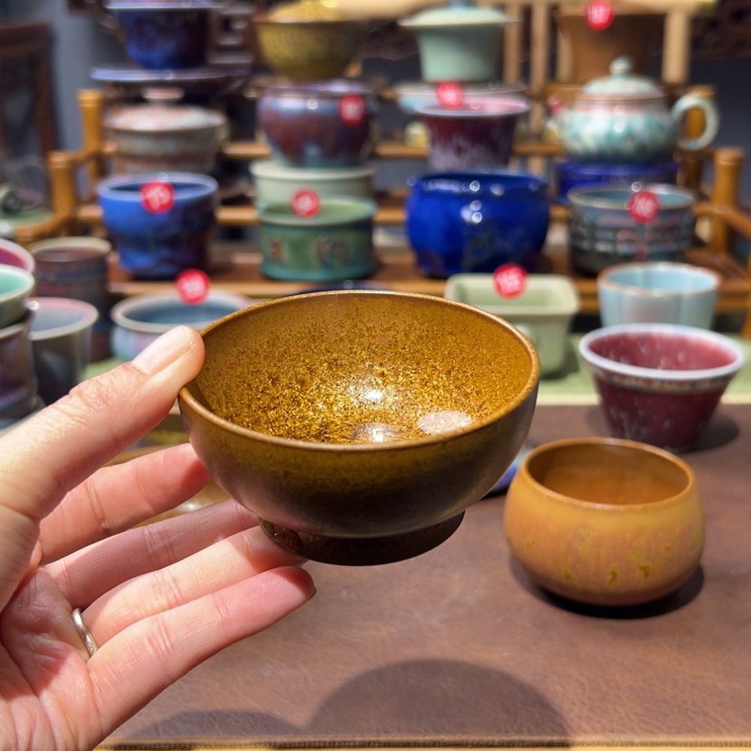 杯钧瓷的制作工艺和工艺都是非常