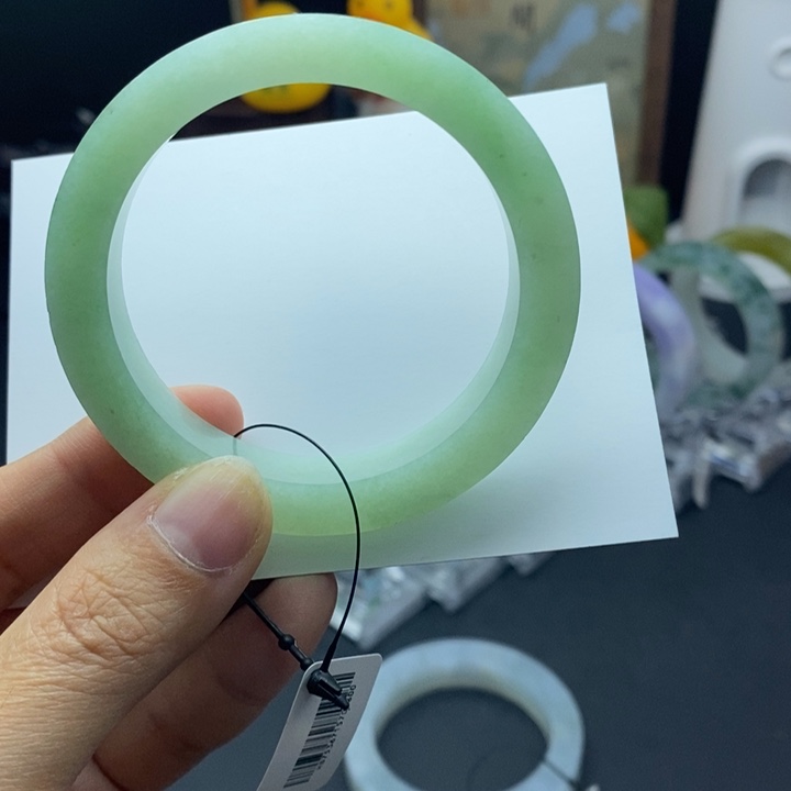 定制翡翠翡翠手镯未镶嵌