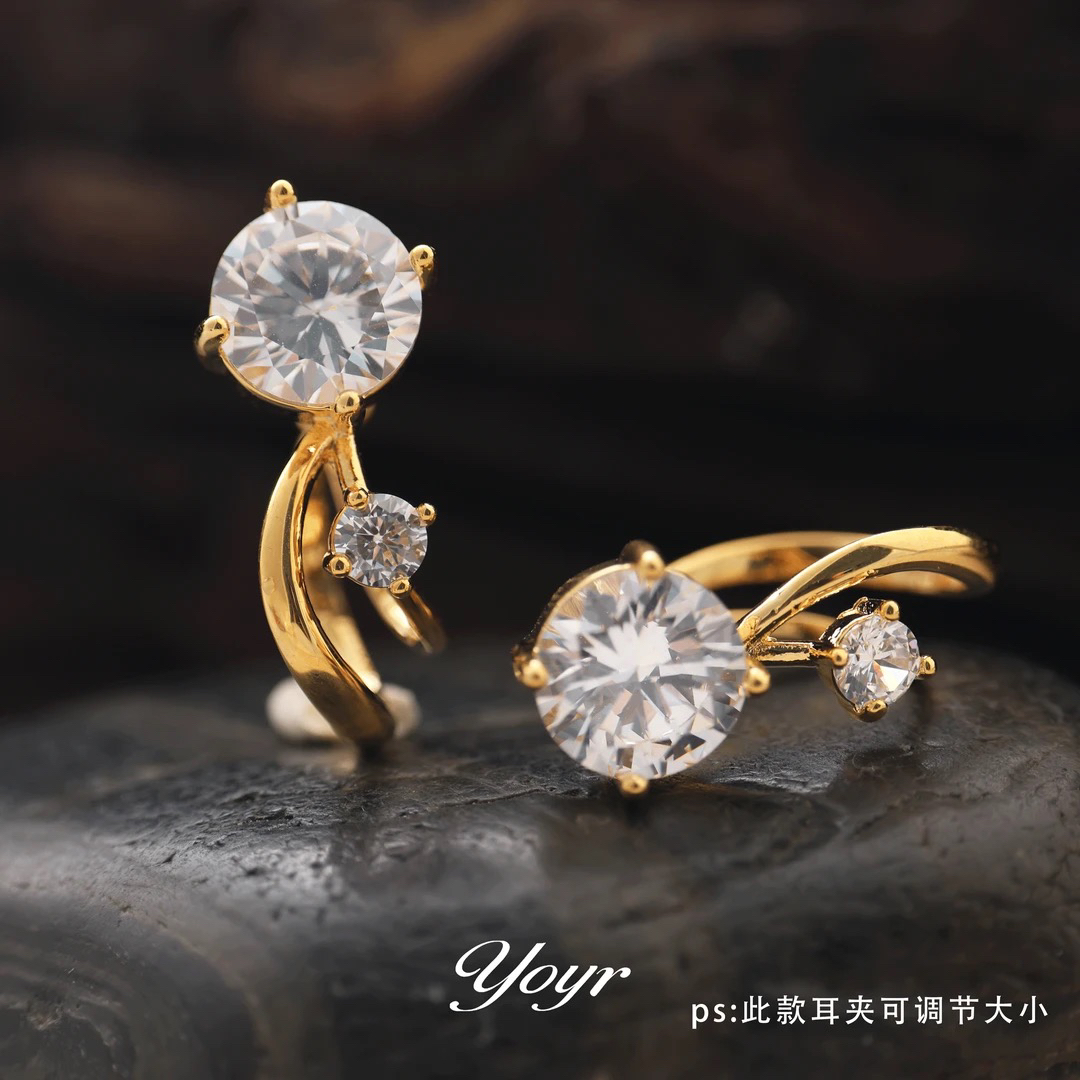 YOYR 铜合金耳饰 音符耳骨夹 小众少女感锆钻耳骨夹