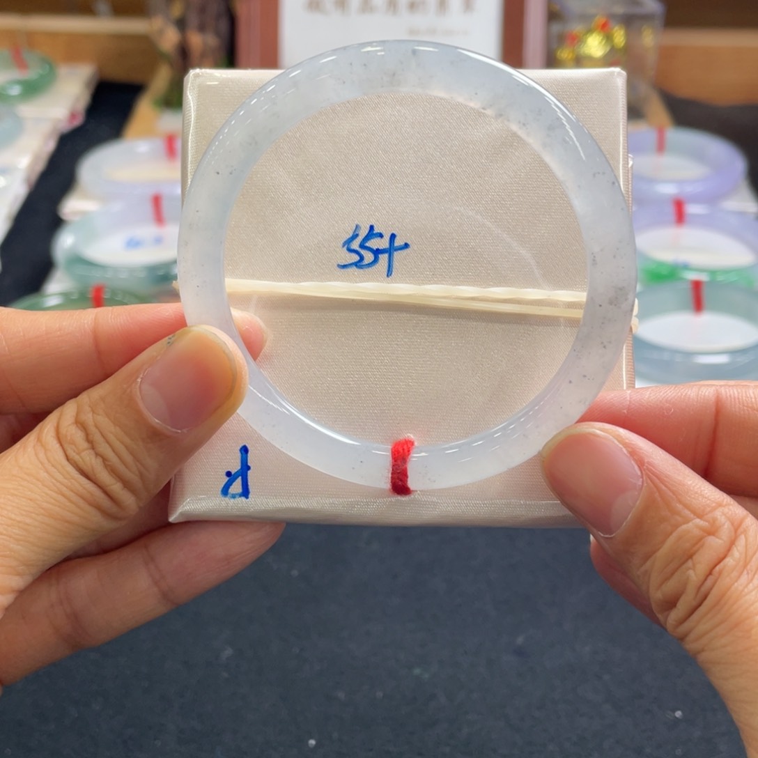 翡翠手镯未镶嵌55叮当天然翡翠A货