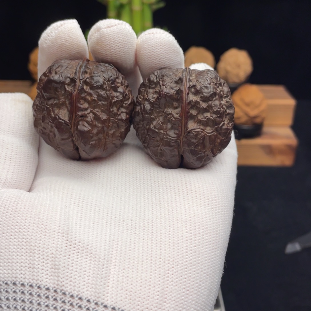 把件文玩核桃云南铁核桃19