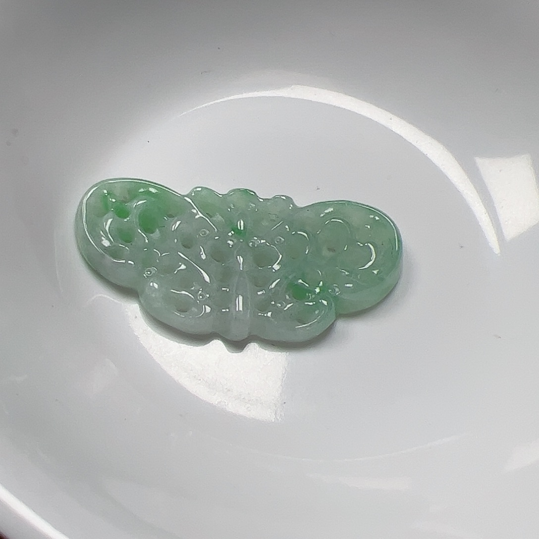【闪购商品】翡翠手链未镶嵌L***n蝴蝶