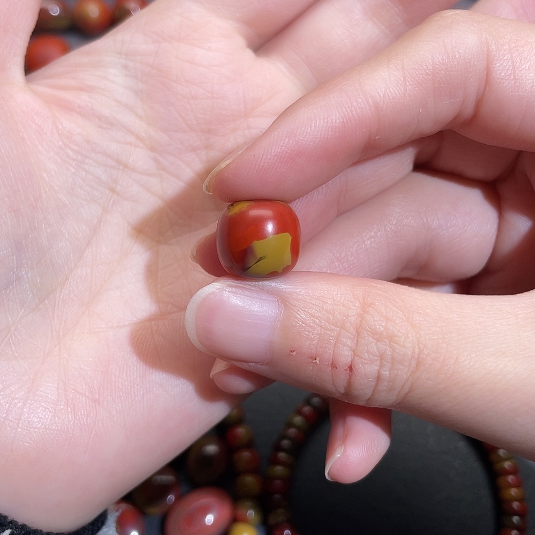 M***M南红玛瑙未镶嵌圆珠