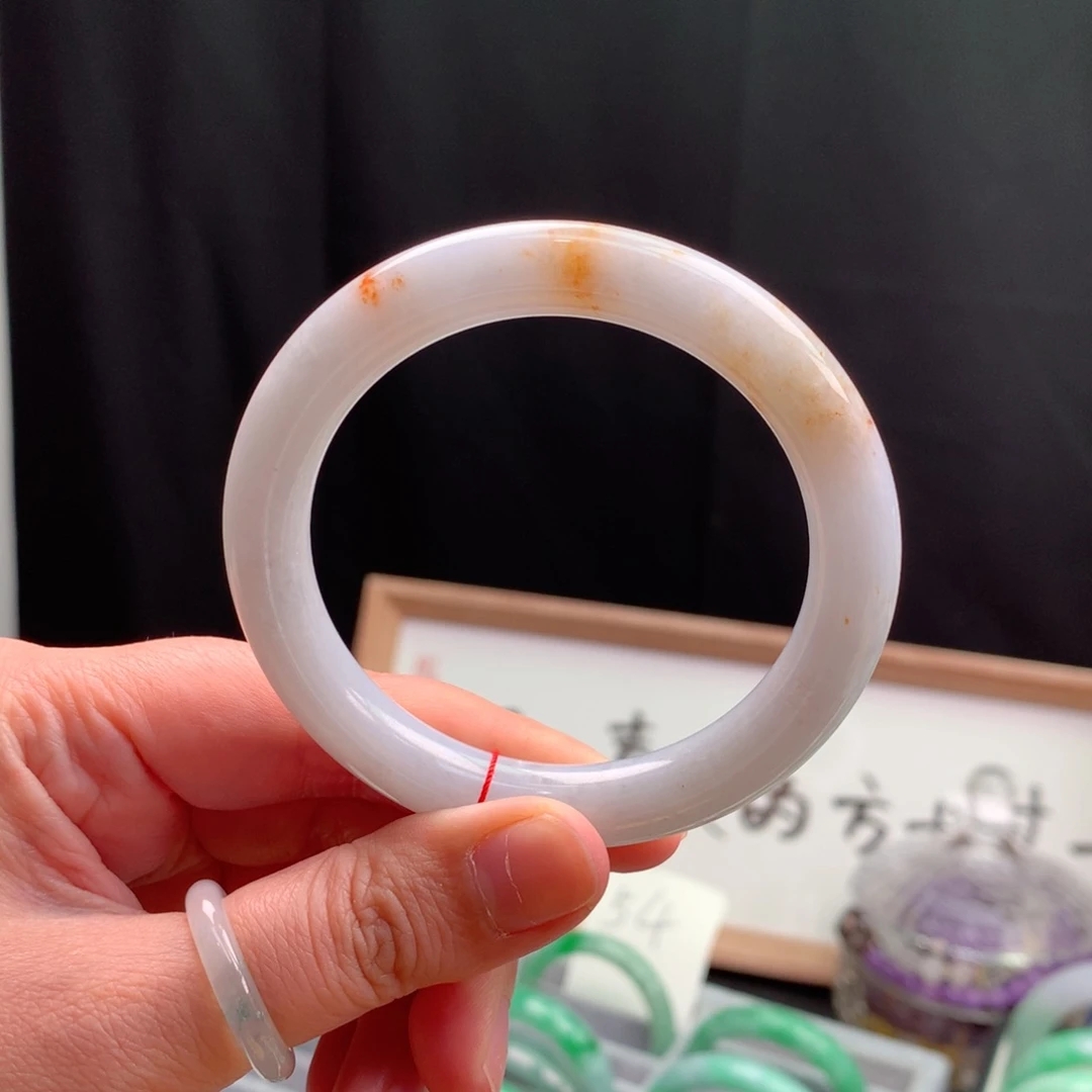 缅甸A货翡翠手镯