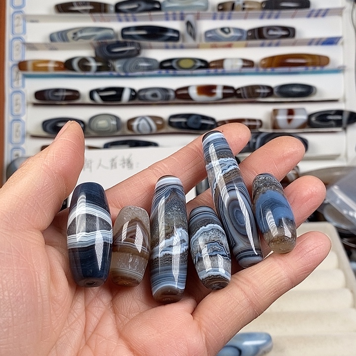 玛瑙/玉髓未镶嵌珠宝半成品