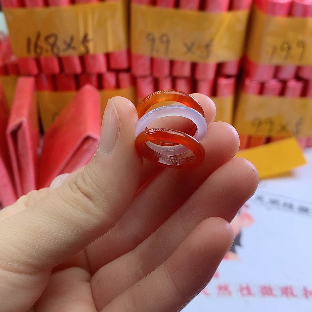 玛瑙/玉髓手镯未镶嵌