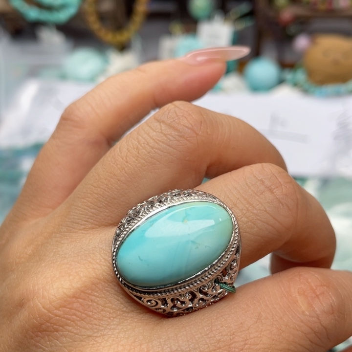 未镶嵌绿松石珠宝奇石