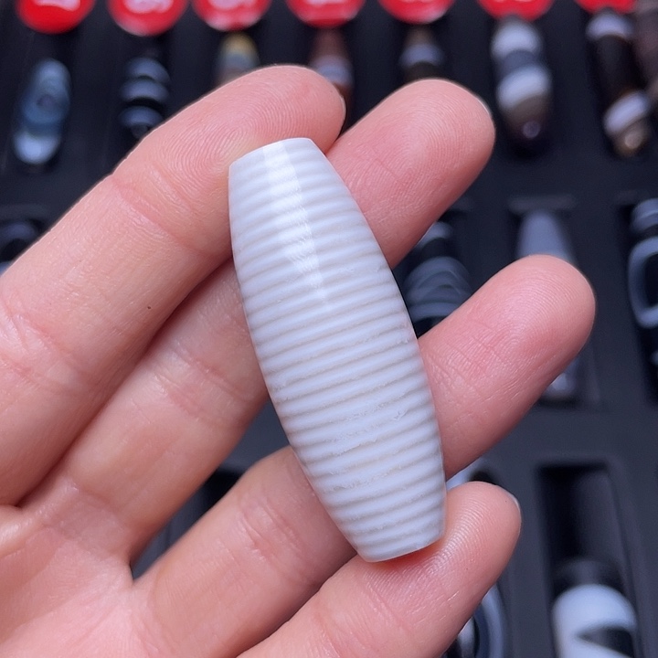 疯***社玛瑙/玉髓未镶嵌颈饰挂坠