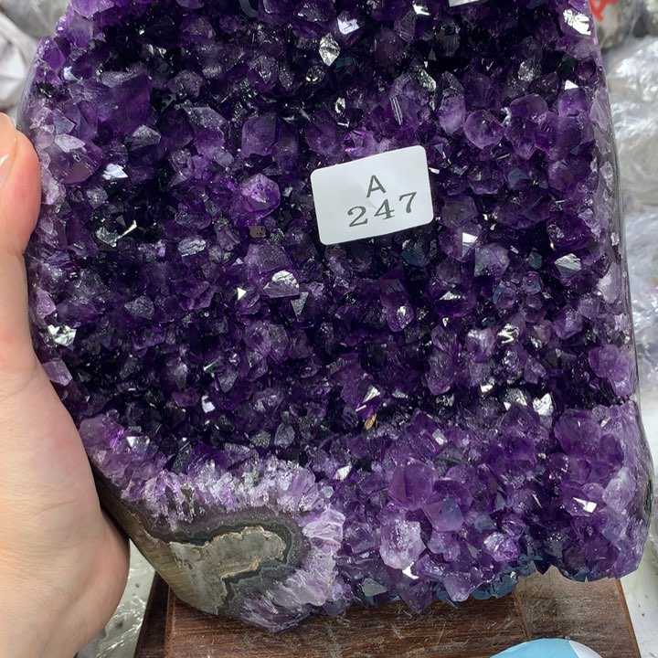 水晶大型摆件（非配饰）未镶嵌