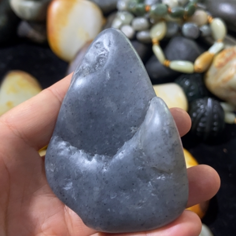 和田玉（糖玉）未镶嵌车挂