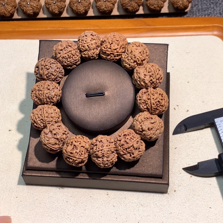 吊坠金刚菩提37号 21六瓣