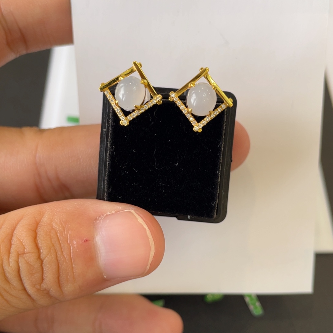 小***@未镶嵌挂件翡翠翡翠珠宝翡翠珠宝