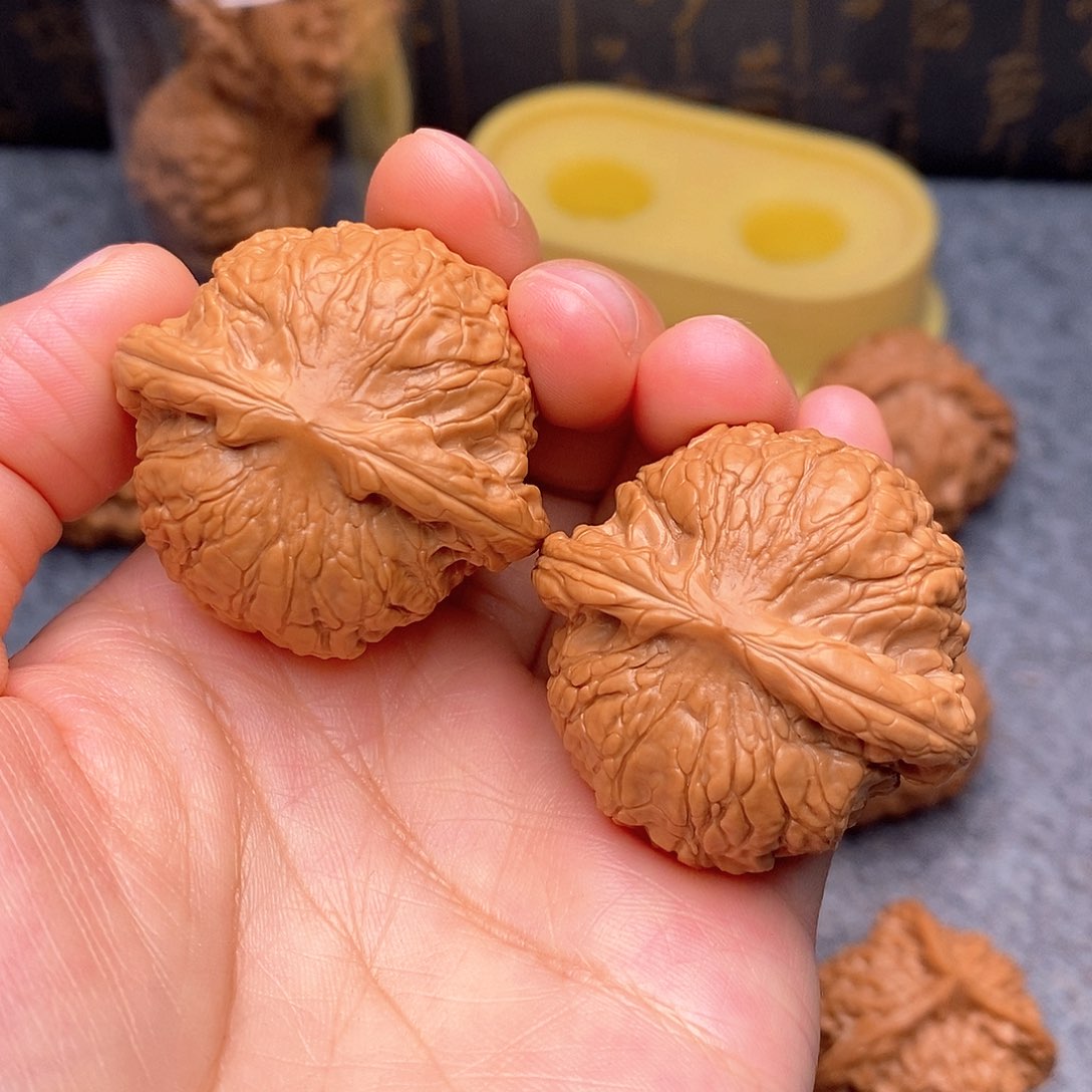 文玩核桃把件乾隆磨40精品