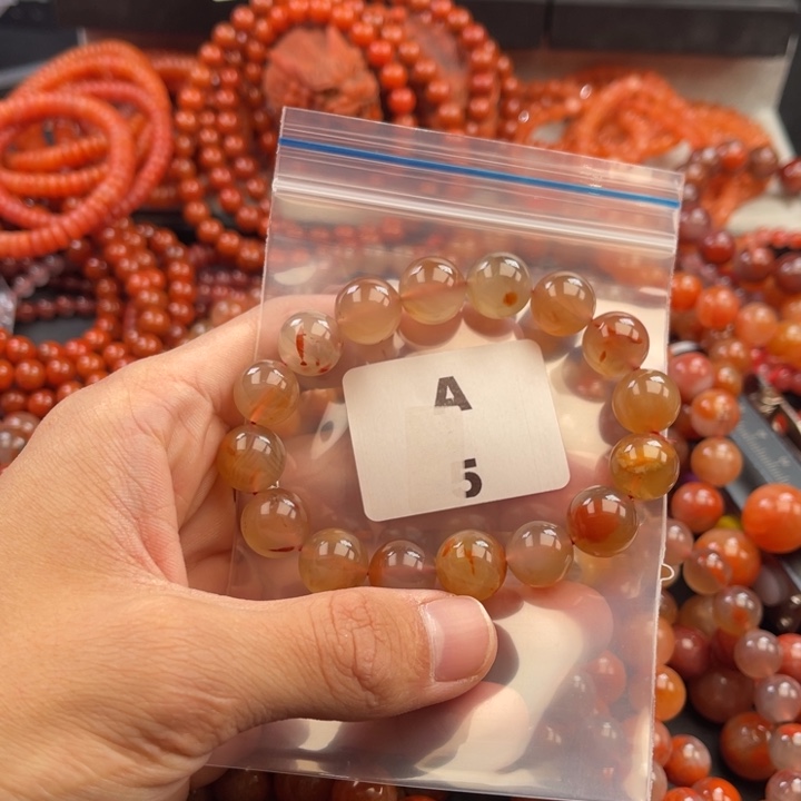 南红玛瑙未镶嵌多样性发货默认微瑕称重12mm