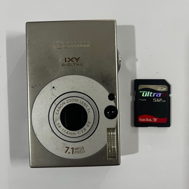 9新 Canon/佳能 佳能IXY10有卡无电池外表瑕疵磕碰电池盖橡胶脱落