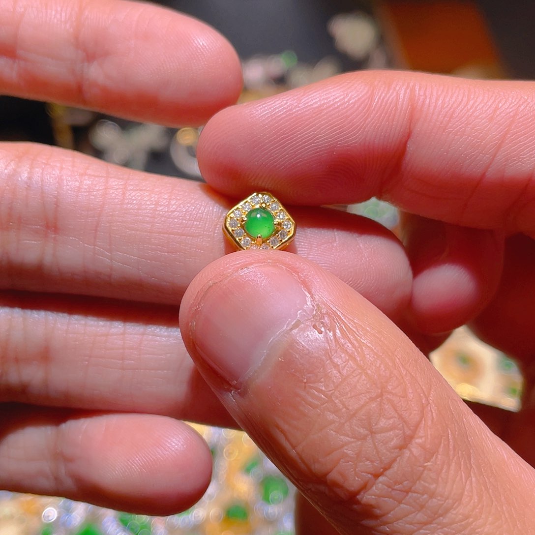 翡翠吊坠(不含链)银S925镶嵌