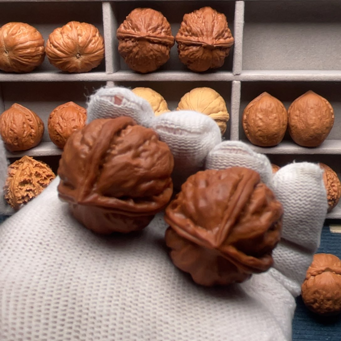 把件文玩核桃三棱