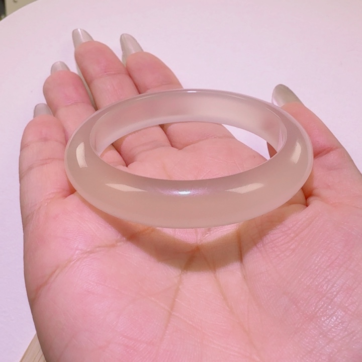 玛瑙/玉髓手镯未镶嵌爱*丝