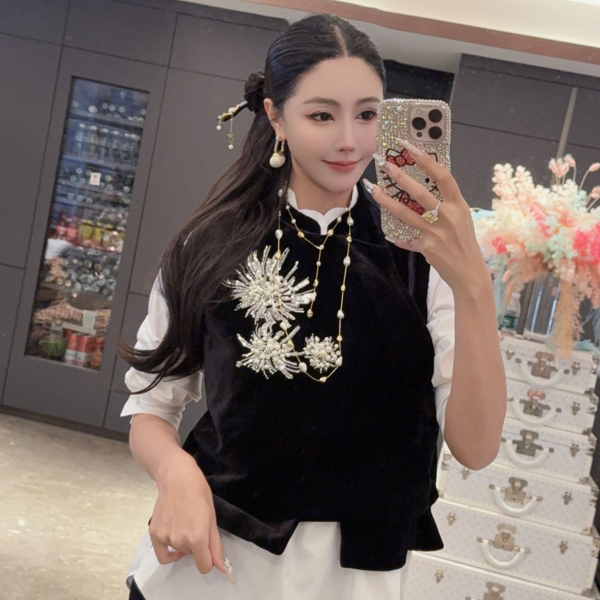 DIYI【午后烟花】胸白色钻花朵黑色马甲MJ15003