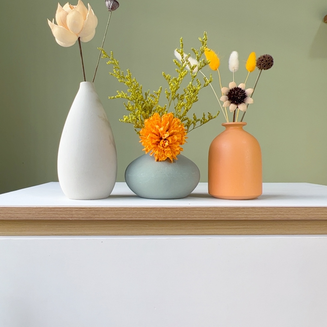 瓷片陶瓷花瓶带花高度20-30厘米左右