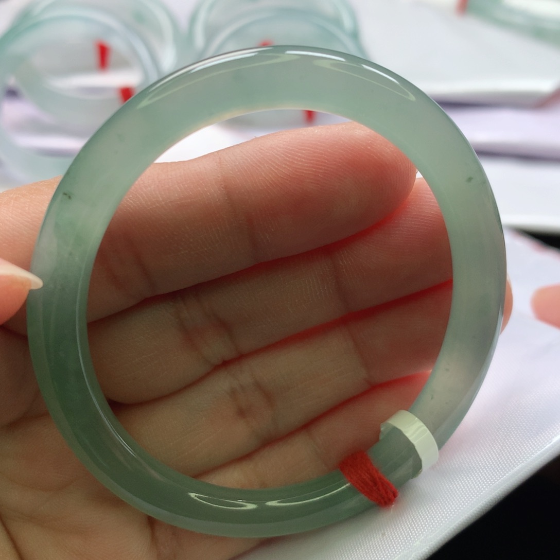 翡翠手镯未镶嵌贵妃54.6