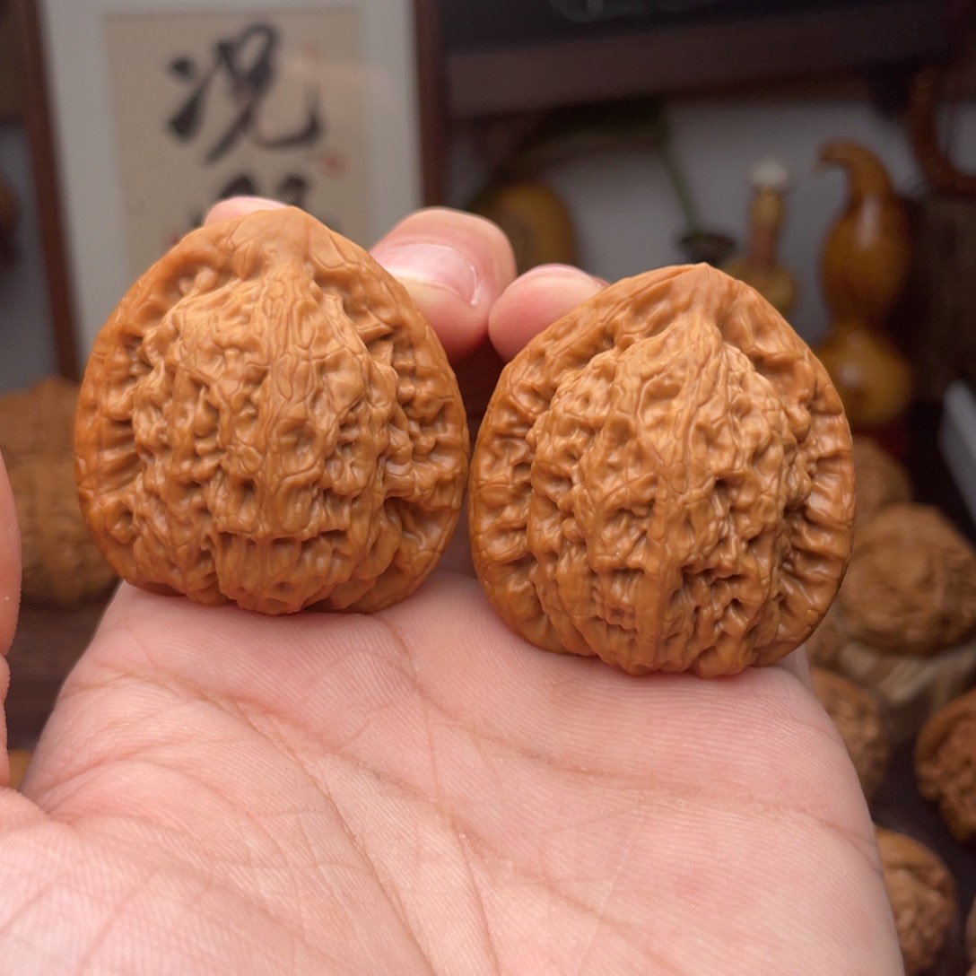 文玩核桃把件金公子41全品