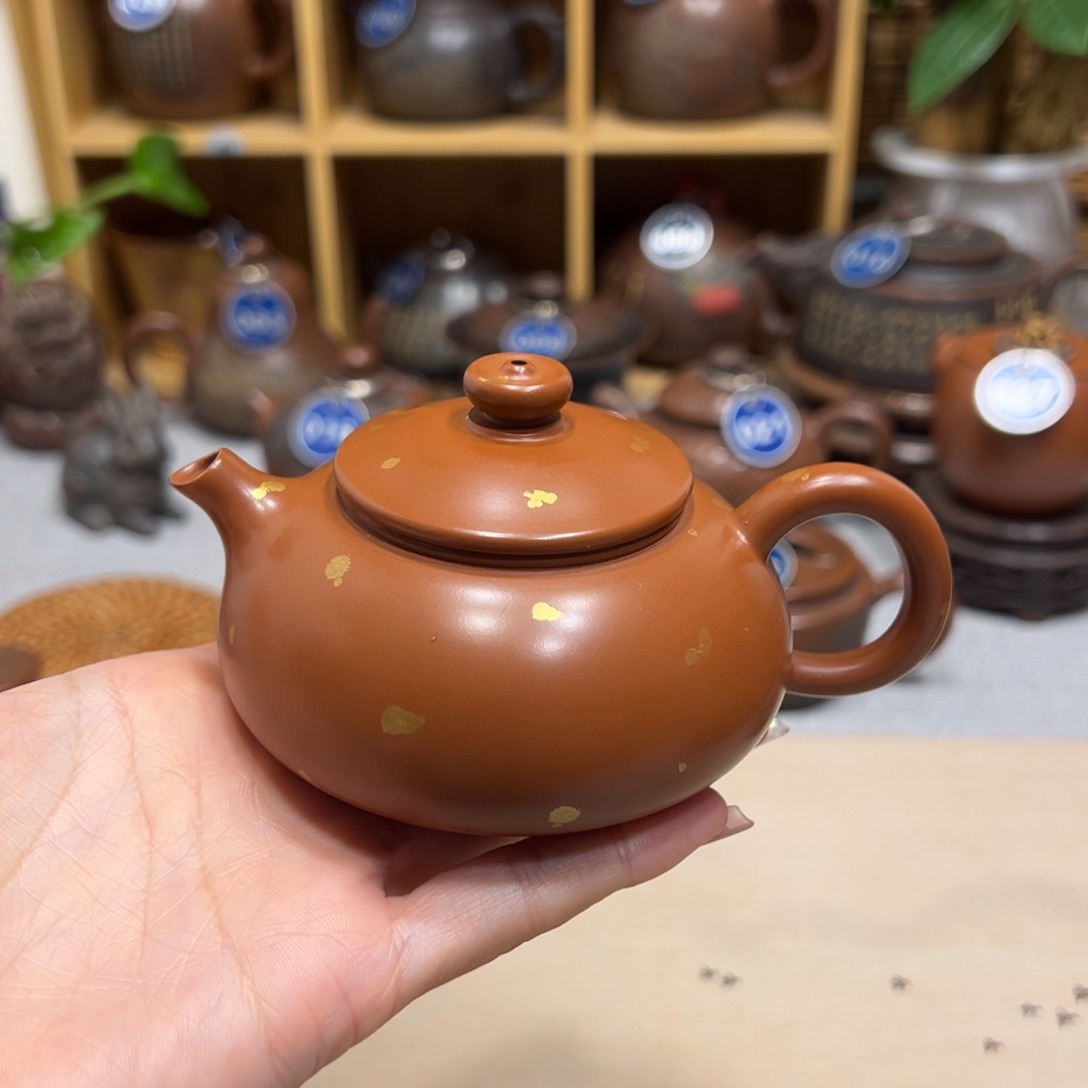 广西钦州坭兴陶洒金寒江壶