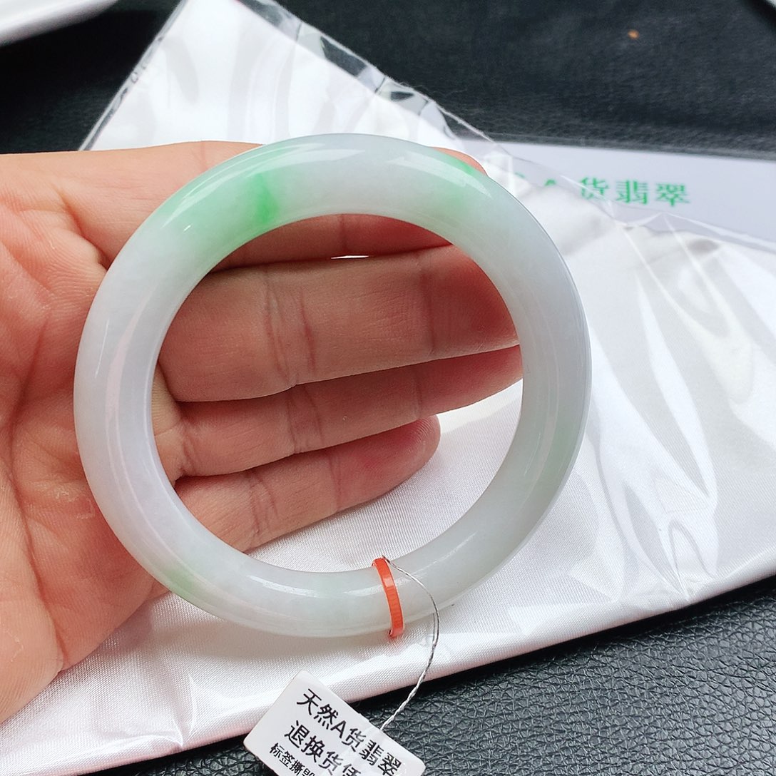 翡翠手镯未镶嵌N****n天然翡翠手镯
