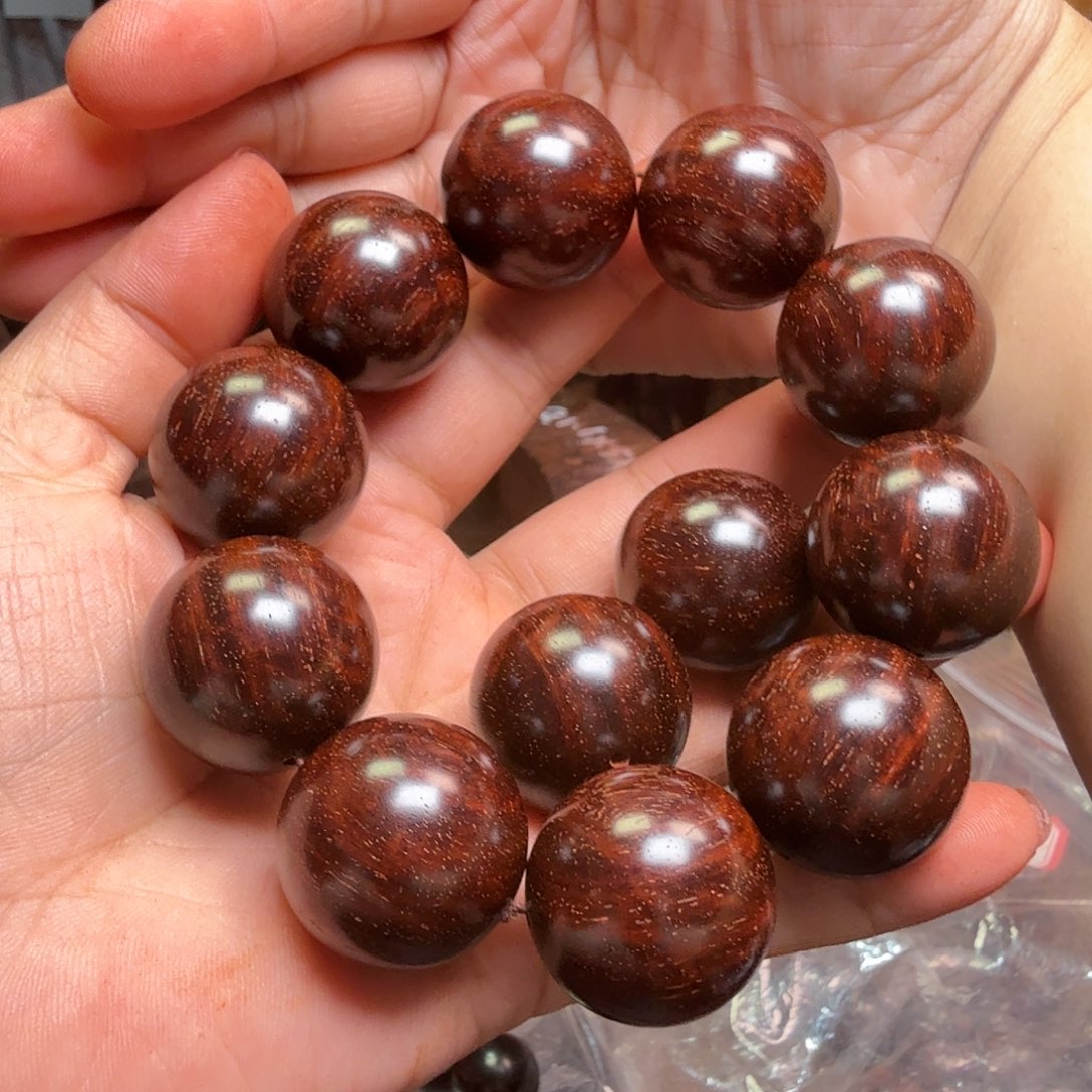 韵***檀香紫檀（小叶紫檀）手串2.5加工费