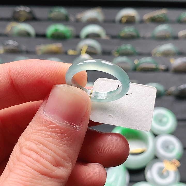 翡翠戒指未镶嵌戒指