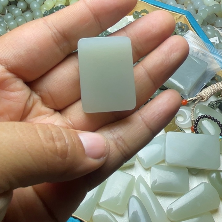 愿***喜未镶嵌和田玉珠宝半成品