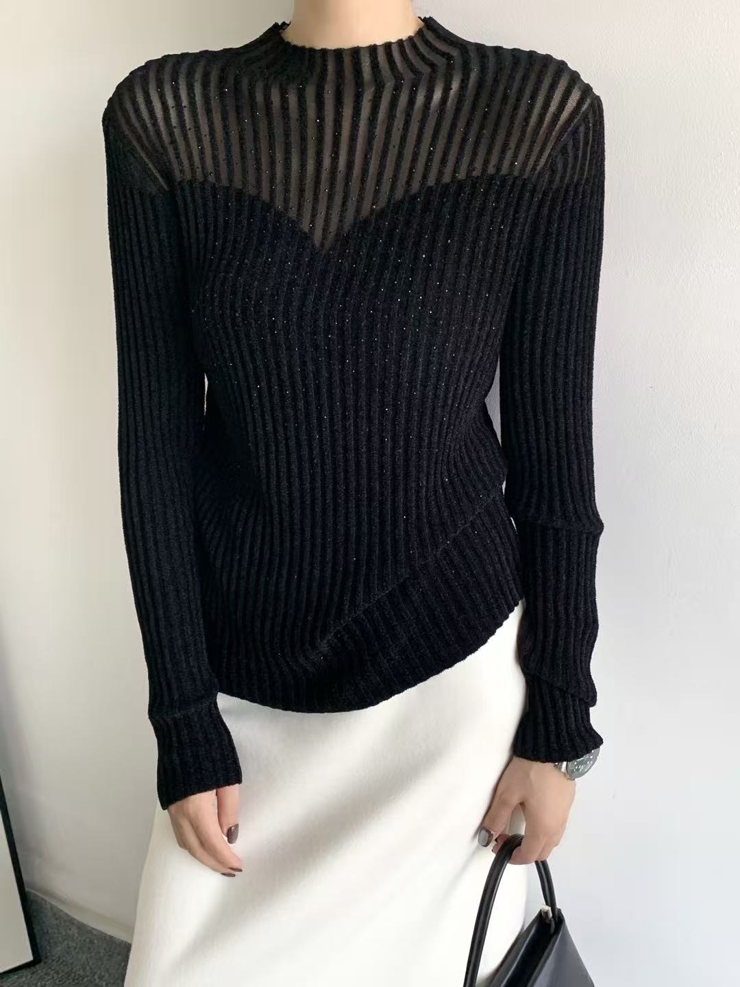 爱舞服饰 秋冬款亮片镂空领长袖打底衫